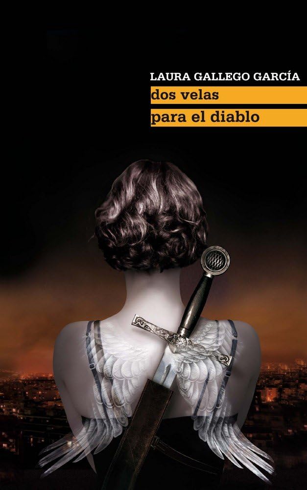 Libro: Dos velas para el diablo (Especiales Laura Gallego)