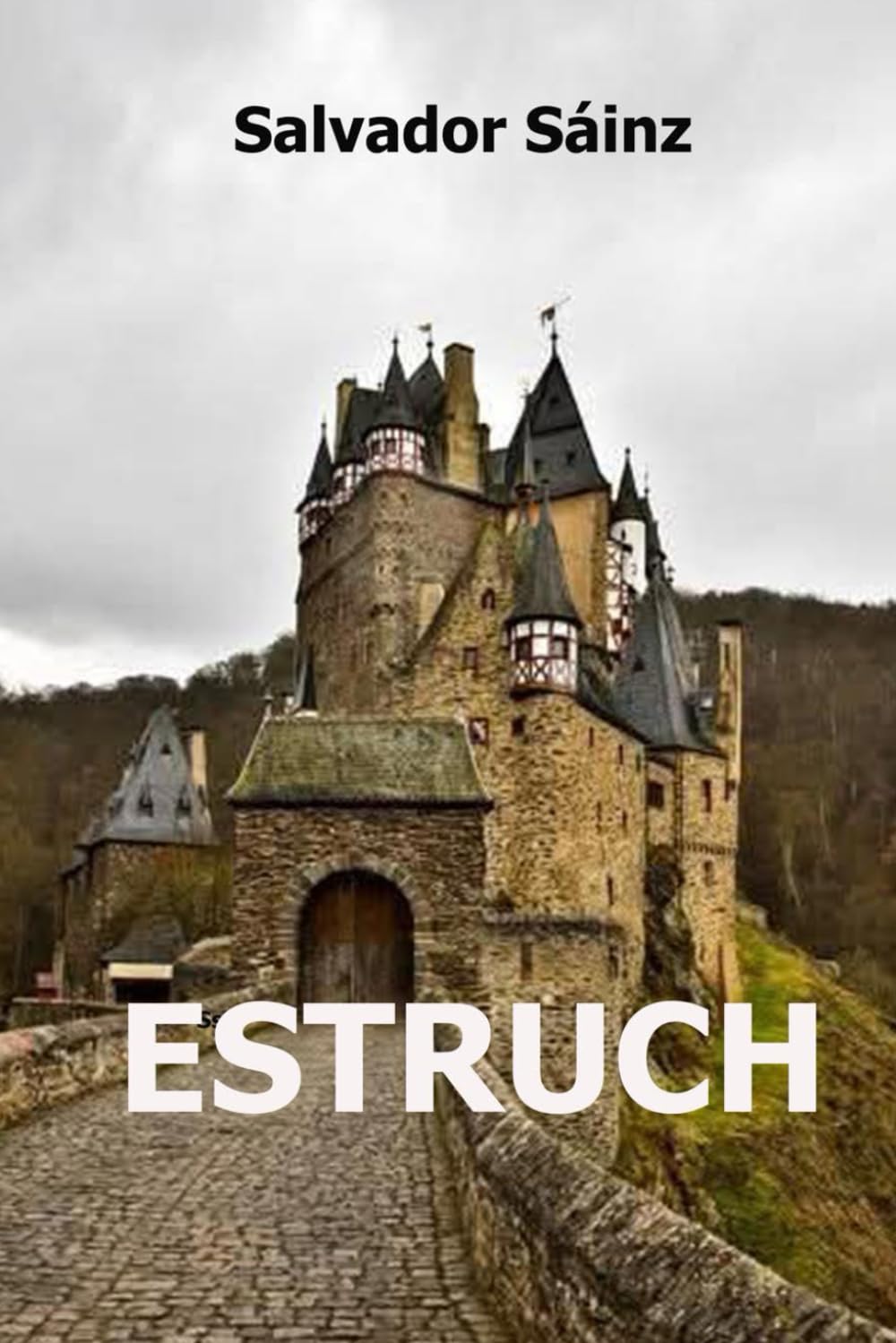 Libro: ESTRUCH: El vampiro español