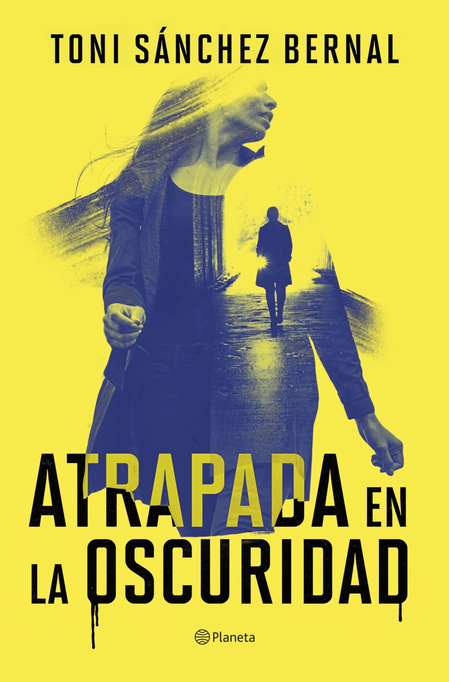 Libro: Atrapada en la oscuridad (Autores Españoles e Iberoamericanos)