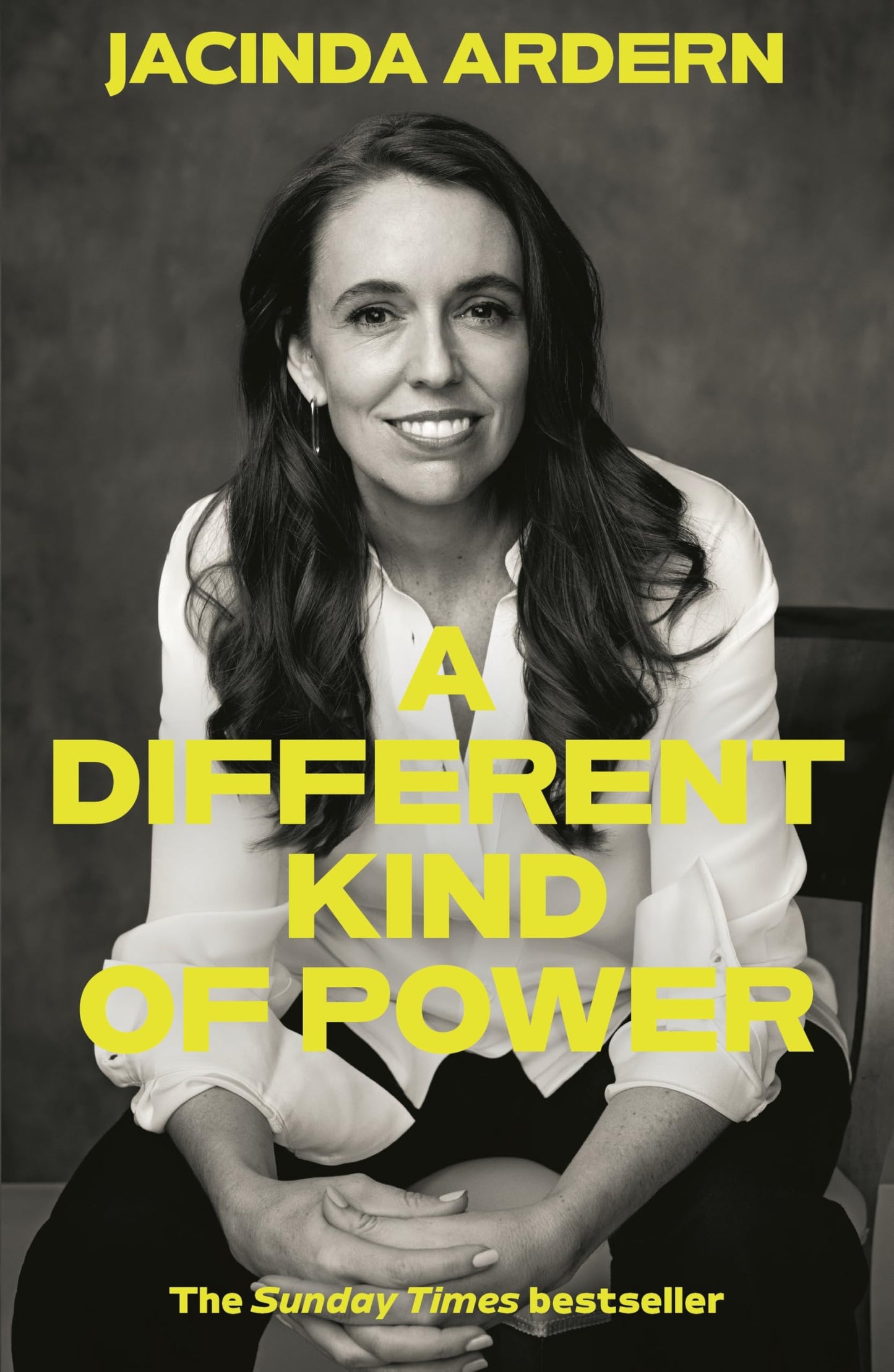 Libro: A Different Kind of Power