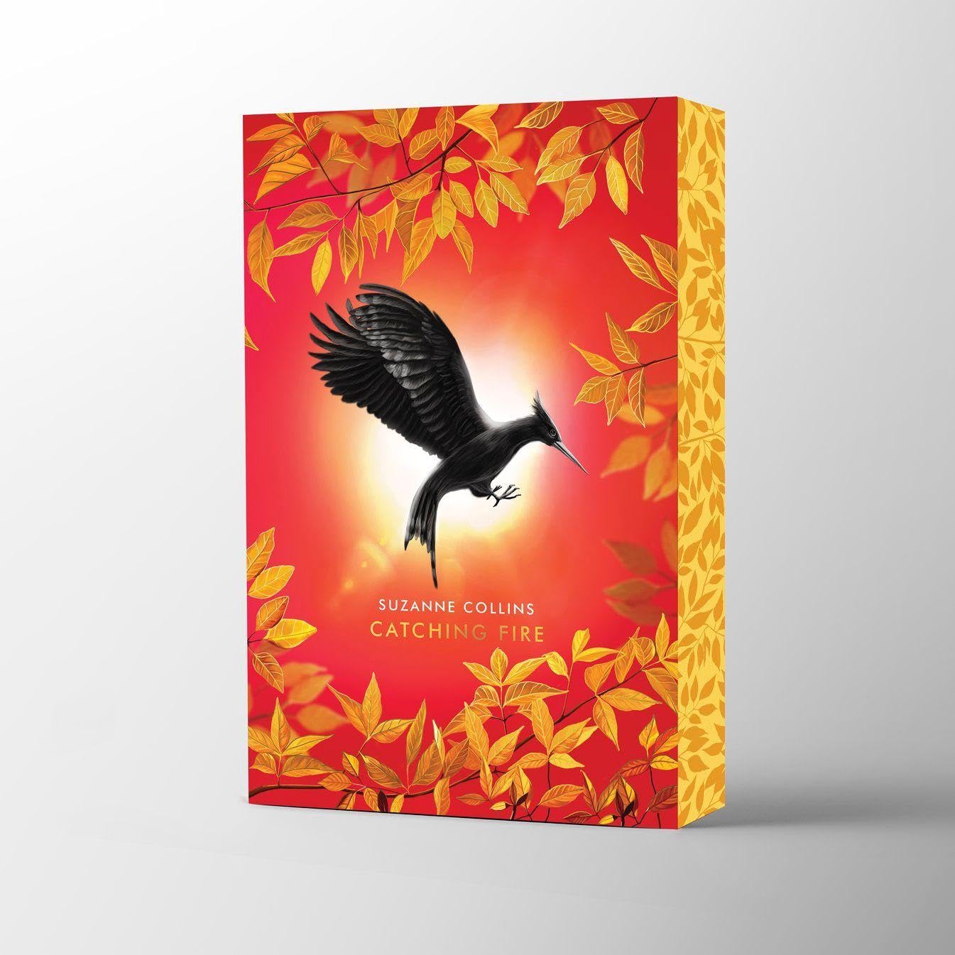 Catching Fire: the Deluxe Edition (a stunningly designed - with patterned edge! - edition of the global bestseller): 2 (The Hunger Games)