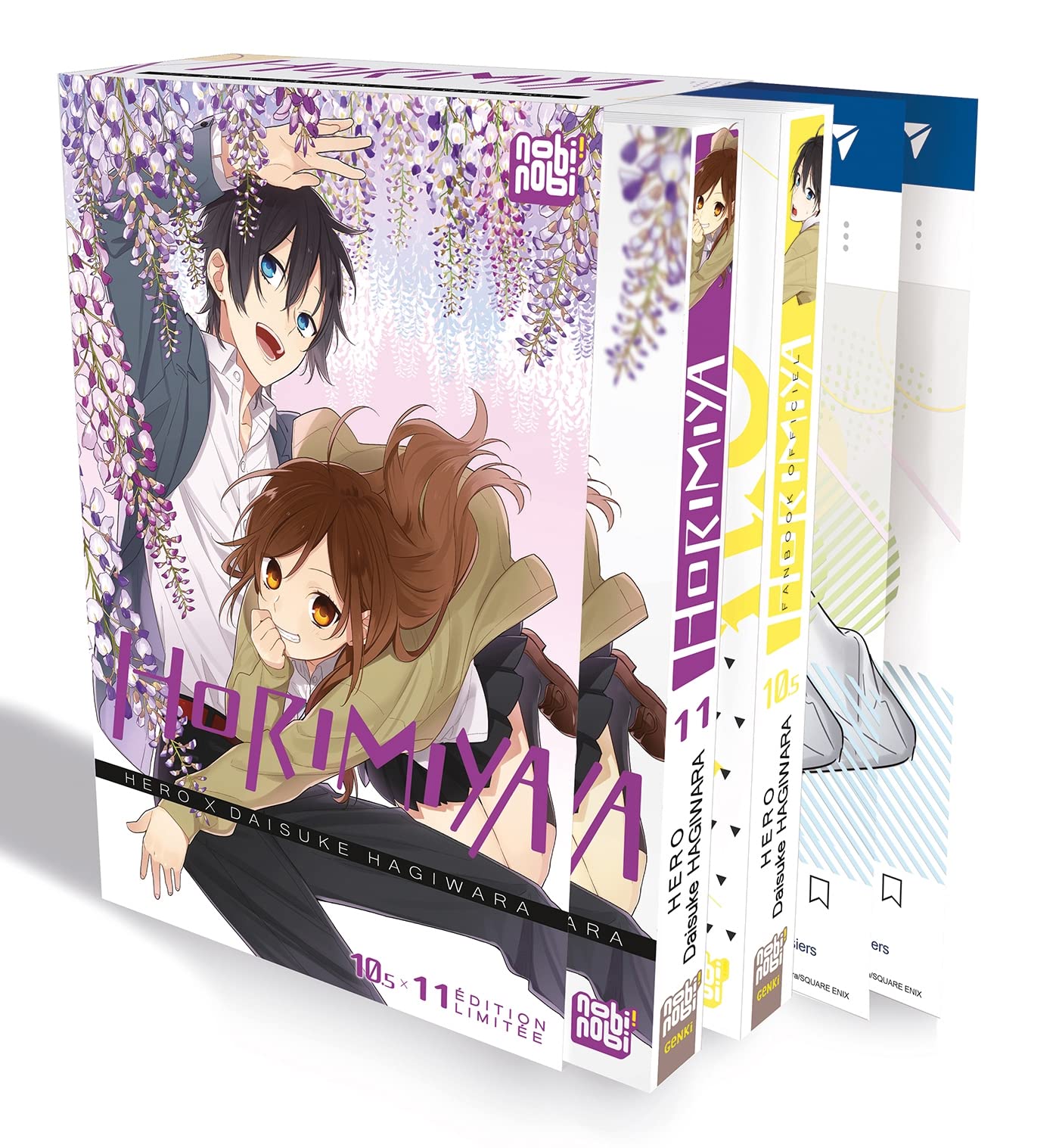 Libro: Coffret en 2 volumes: Avec tome 10,5 : fanbook officiel, jaquette réversible et 13 cartes exclusives