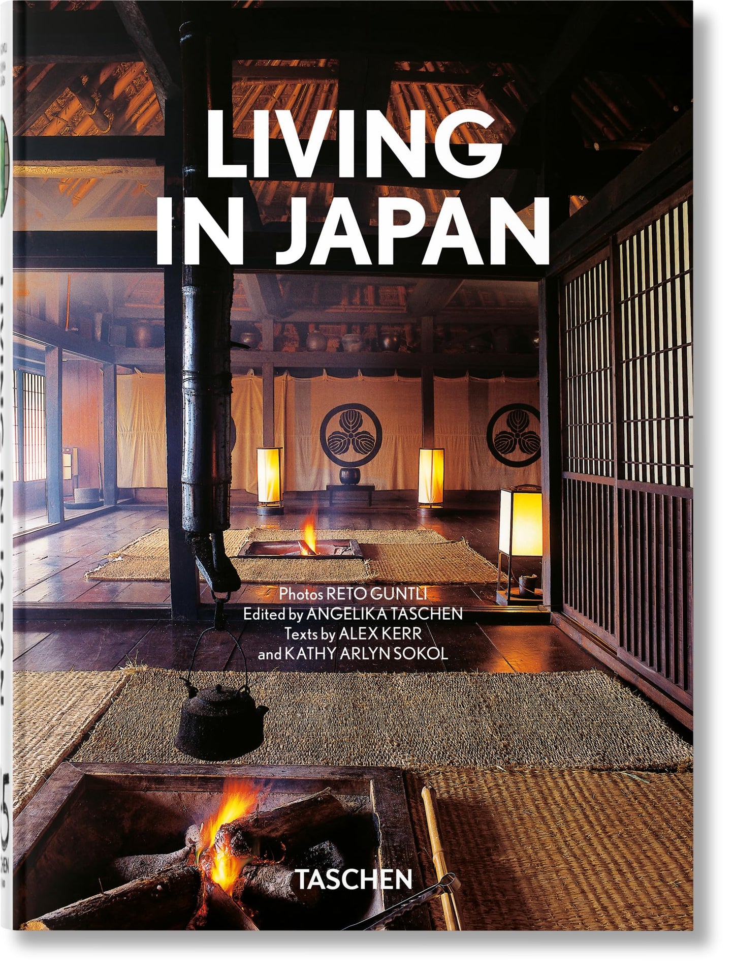 Libro: Living in Japan: 45th Ed.