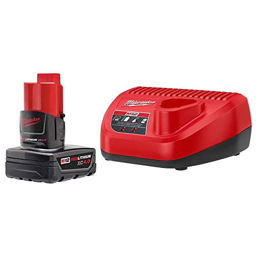 Batería-de-iones-de-litio-Milwaukee-M12-de-12-voltios-y-4-Ah-con-cargador-(kit-de-inicio)