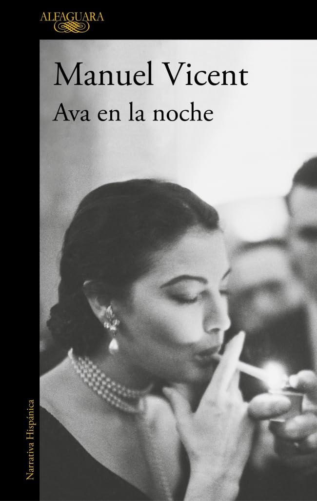 Libro: Ava en la noche / Ava in the Night (Spanish Edition)