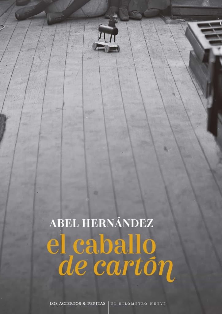 Libro: El caballo de cartón