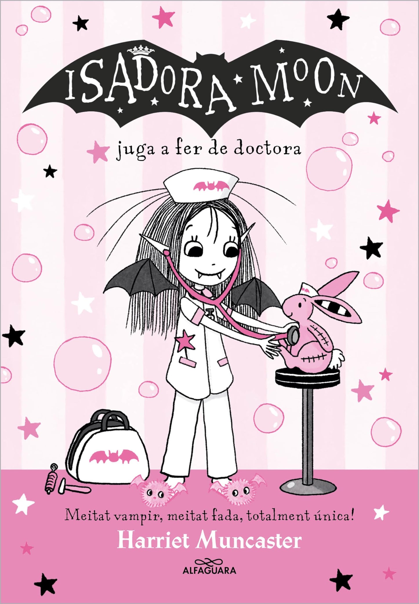 Libro: La Isadora Moon 13 - La Isadora Moon juga a fer de doctora: Un llibre màgic amb purpurina a la coberta! (Harriet Muncaster)
