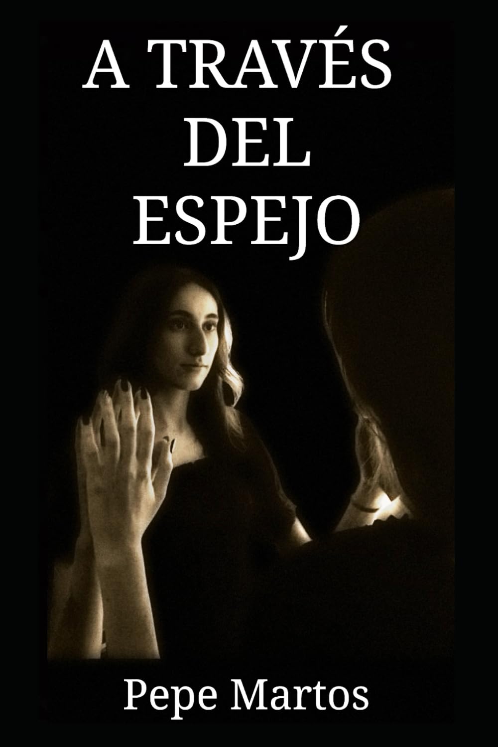 Libro: A Través del Espejo