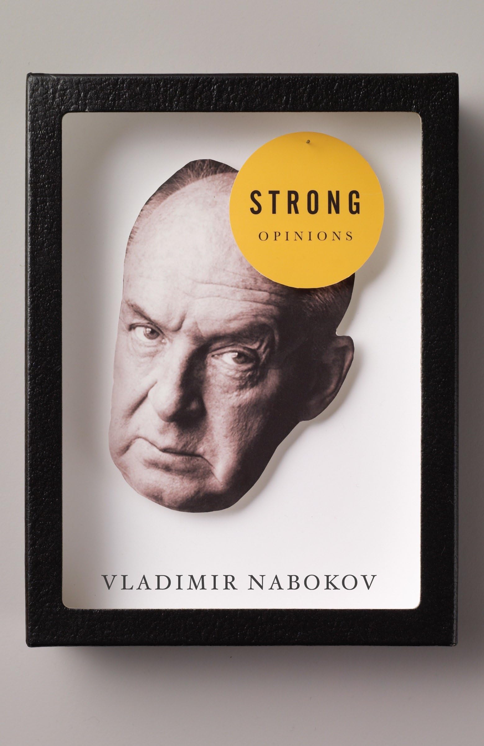 Libro: Strong Opinions (Vintage International)