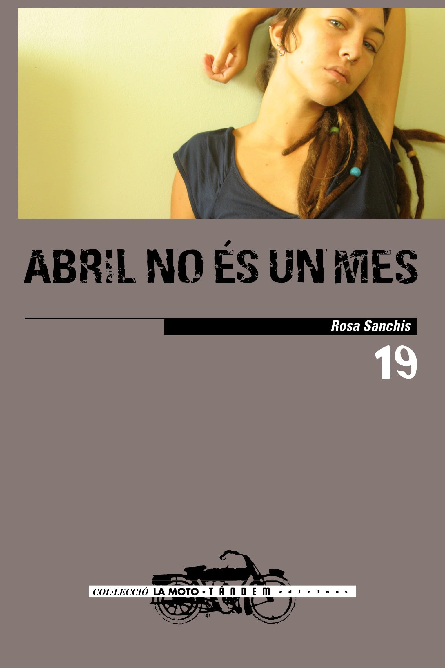Libro: Abril no és un mes