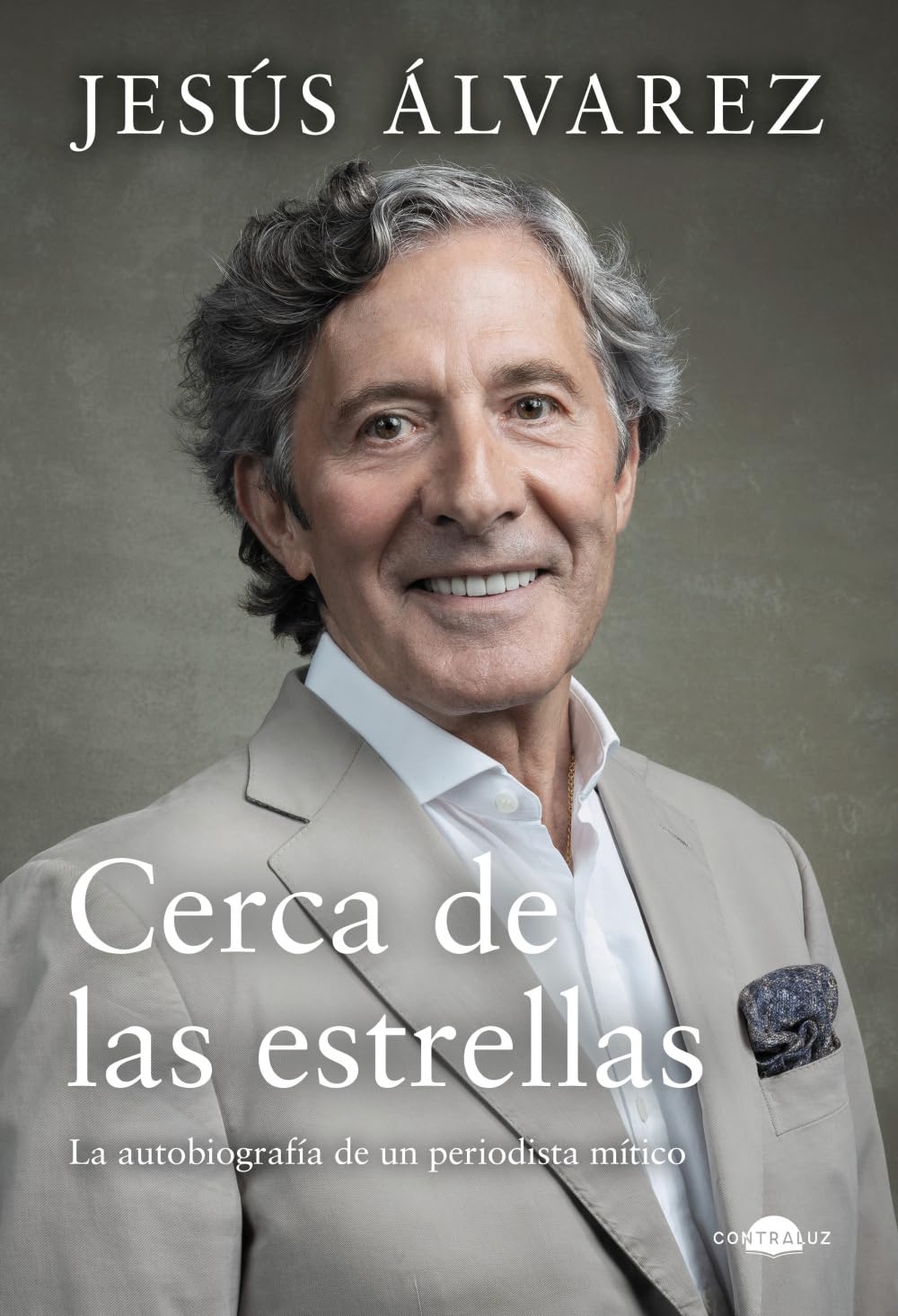 Libro: Cerca de las estrellas (Contraluz)