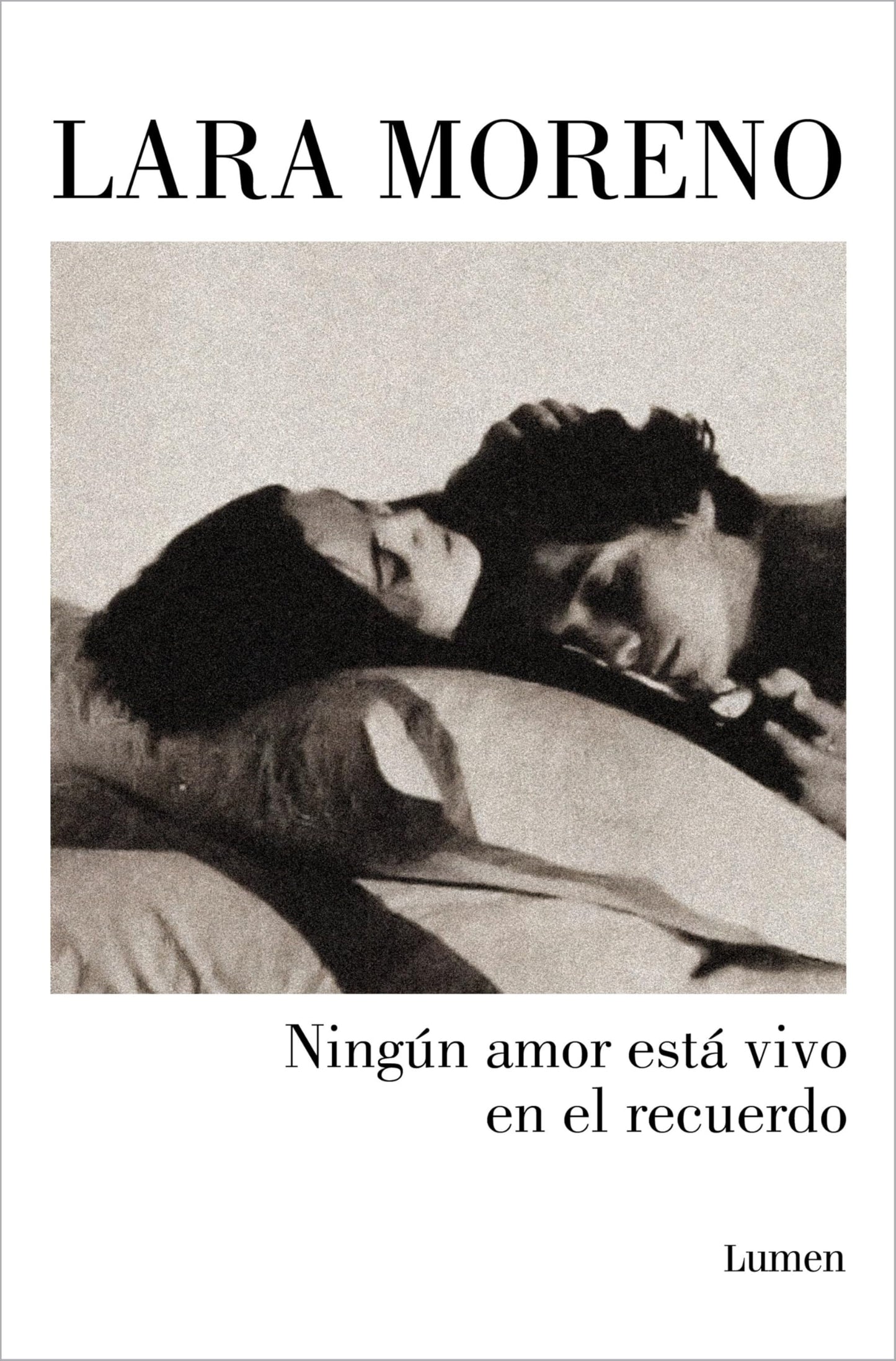 Libro: Ningún amor está vivo en el recuerdo / No Love Stays Alive in Memories (Spanish Edition)