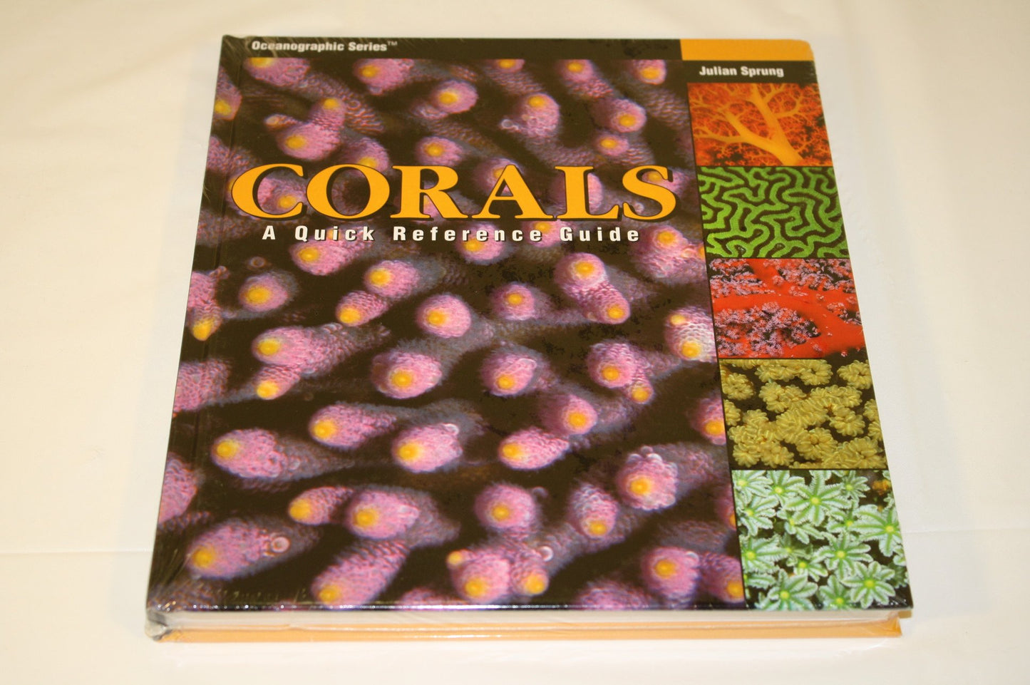 Libro: Corals: A Quick Reference Guide (Oceanographic Series)