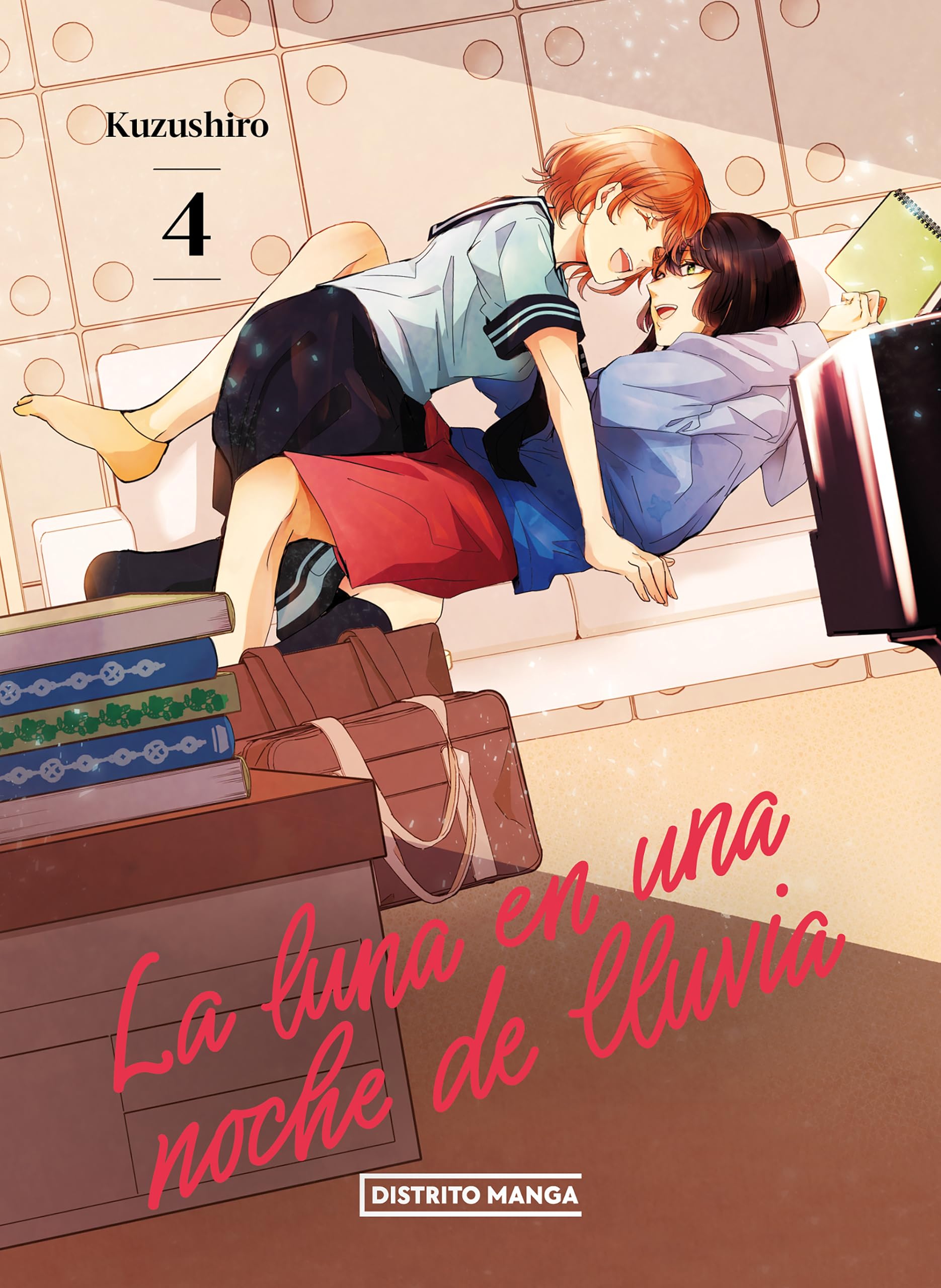 Libro: La luna en una noche de lluvia 4 (Yuri)