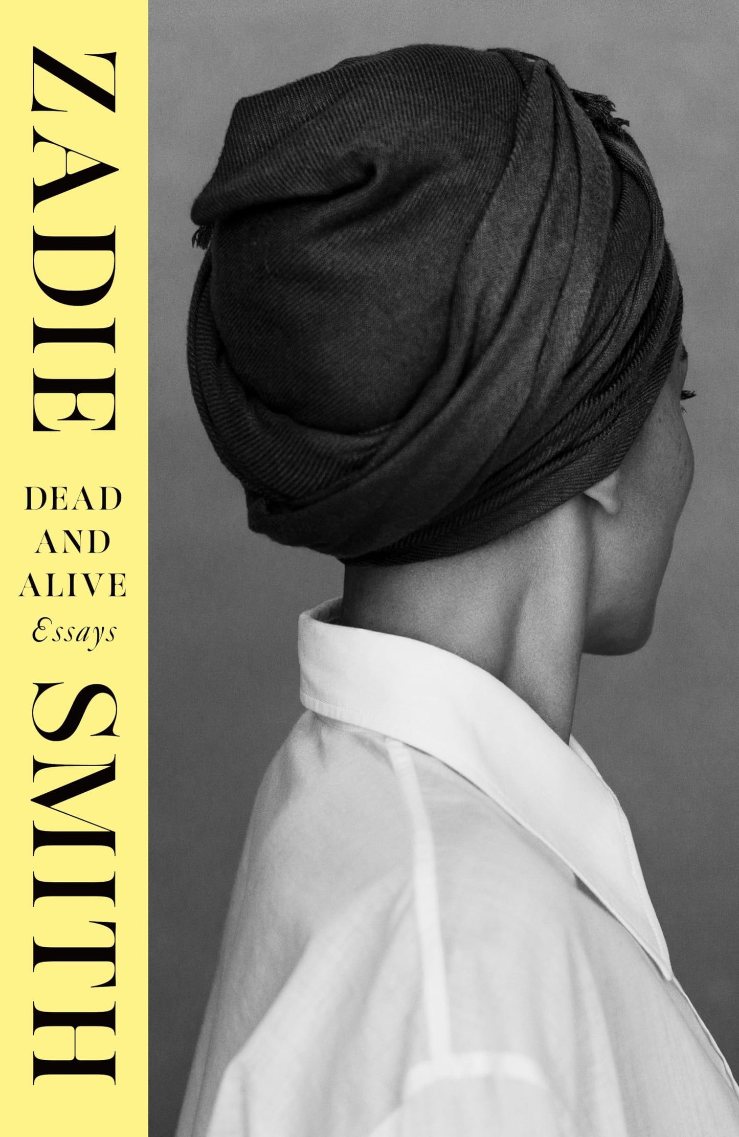Libro: Dead and Alive: The illuminating new essay collection from the award-winning author of The Fraud
